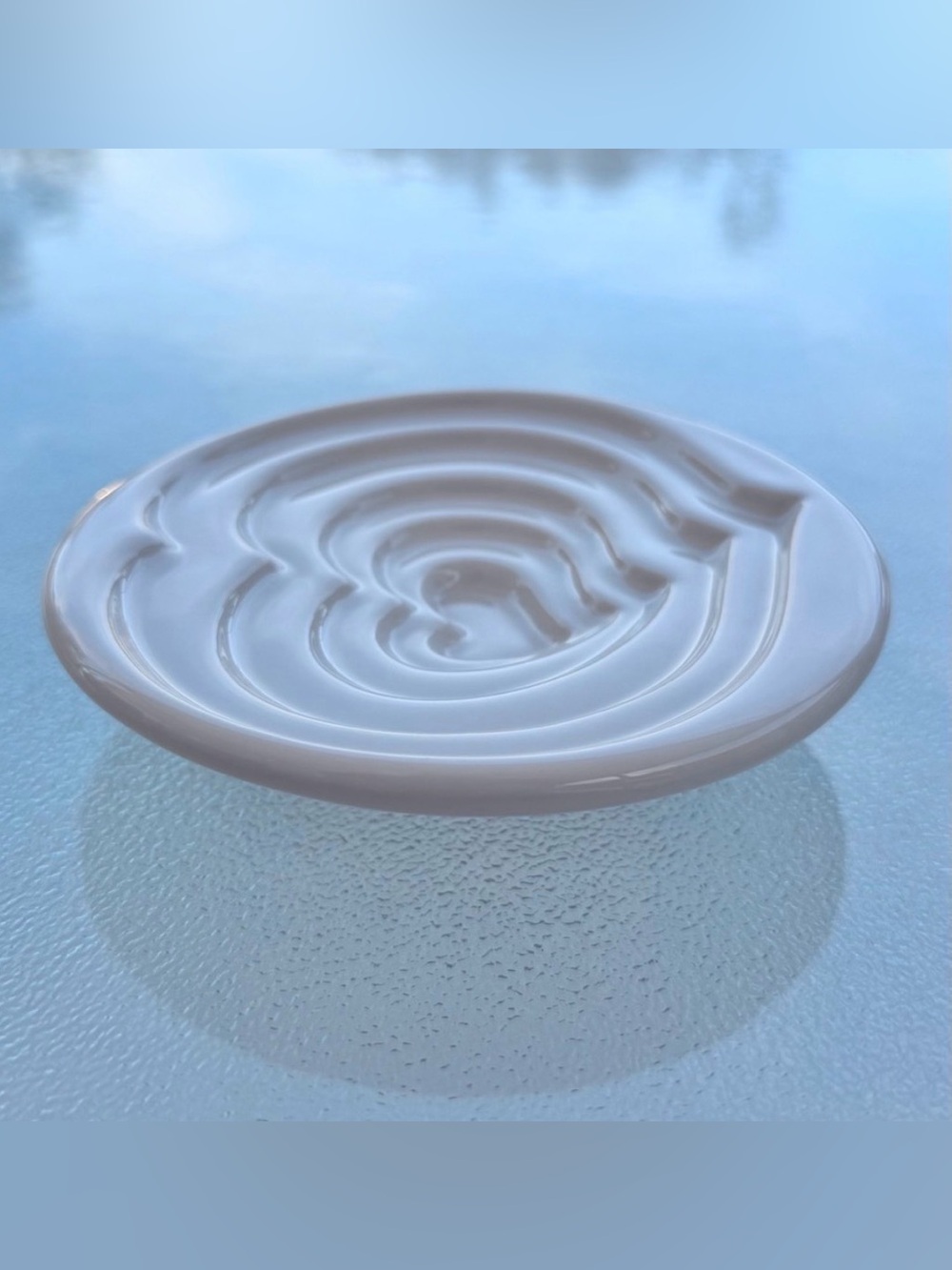 Mary Judge Terraced Heart Porcelain Ceramic Olive Oil Dipping Dish - Picture 2 of 6